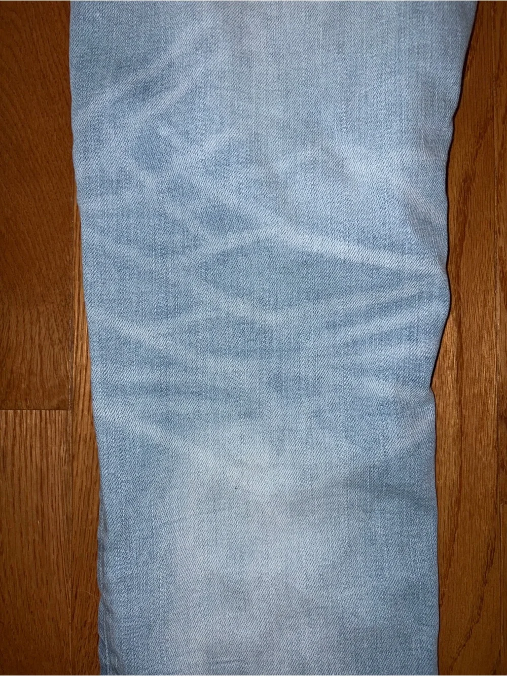 American Eagle Outfitters Light Blue Distressed Skinny Jeans